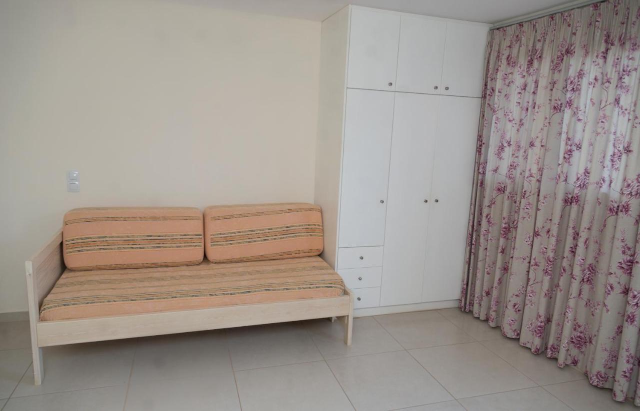 SUNSET studios&apts Malia Exterior foto